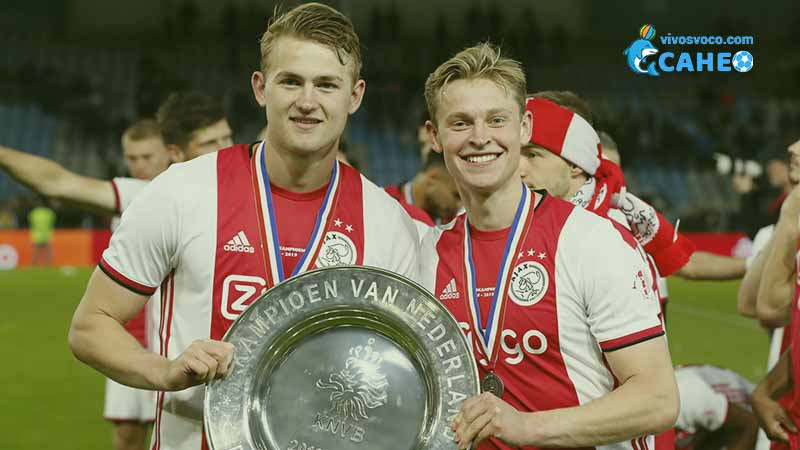 Lịch sử hình thành và phát triển câu lạc bộ Ajax Amsterdam